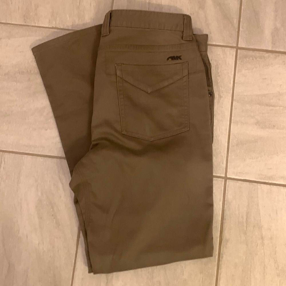 Mountain Khaki Modern Fit Pants 36/30